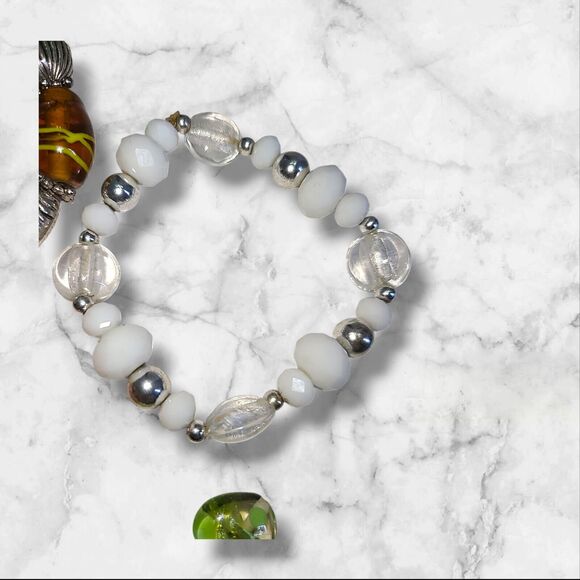 Lot of 4‎ Lampwork Art Glass Bead Stretch Bracelets - Picture 6 of 10